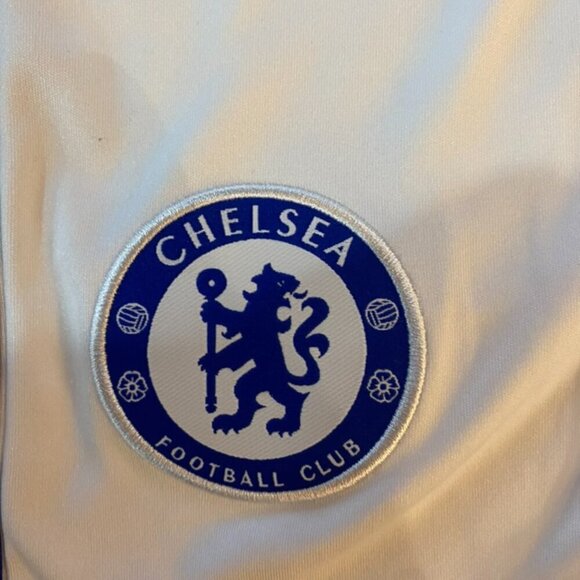 Chelsea Football Club Shorts⚽️ Boys Small - Picture 3 of 4